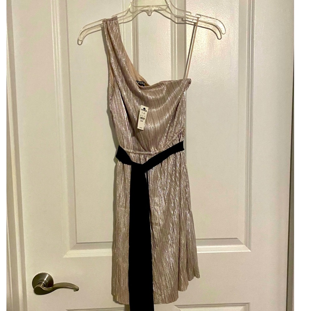 XS One shoulder champagne cocktail / party dress 👗. NWT